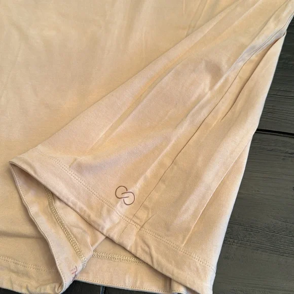 Calia Cream Sleeveless Top - Picture 2 of 4